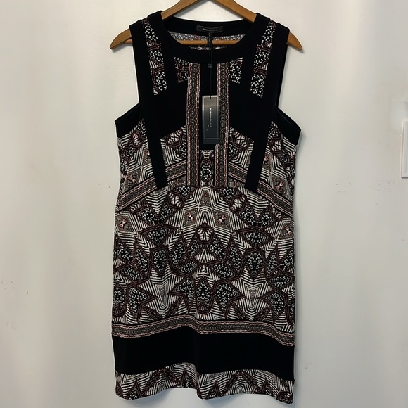 NWT BCBGMAXAZRIA Printed Border Dress Small Light Ginger Spice Combo Desert Geo - Picture 5 of 7